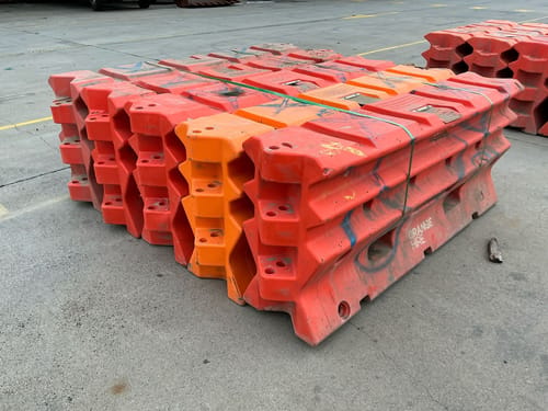 slide-items-2