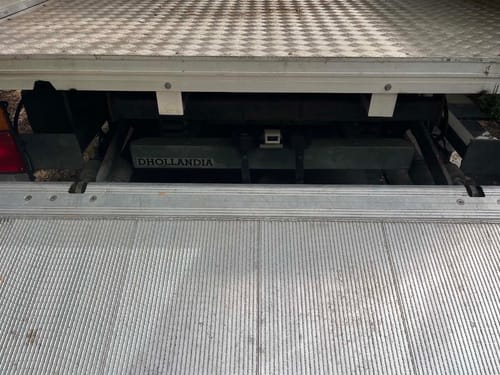 slide-items-1