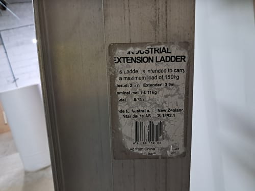 slide-items-1