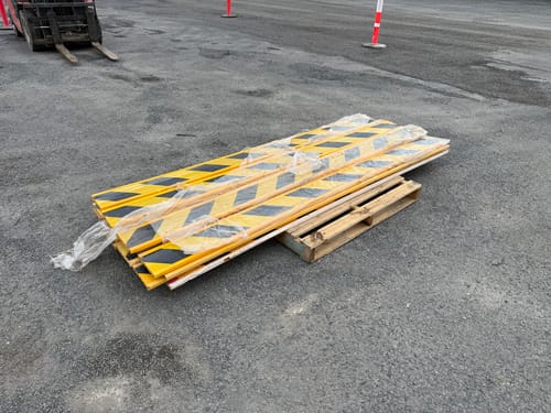 slide-items-2