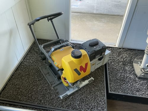 slide-items-0