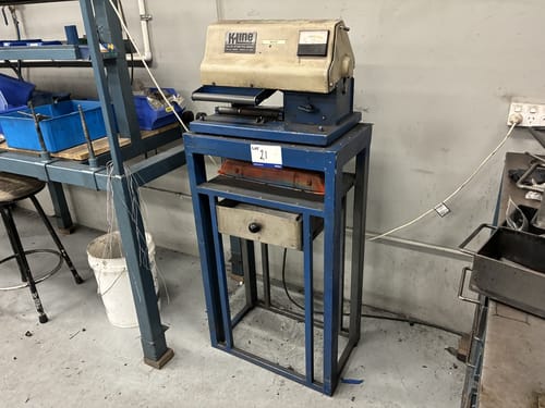 slide-items-1