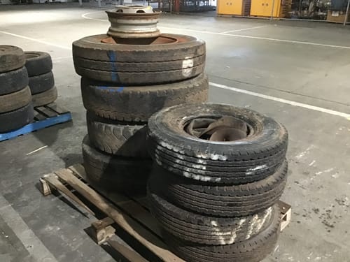 slide-items-3