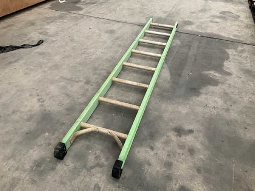 slide-items-0