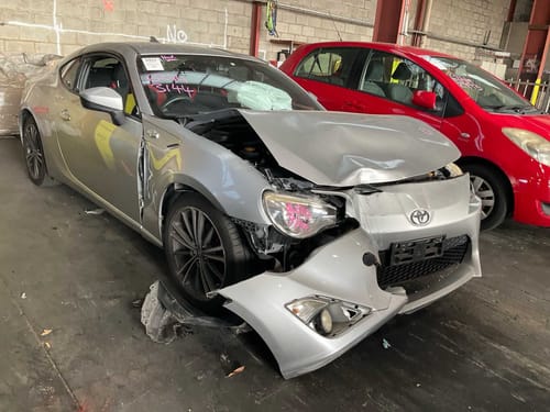 slide-items-0