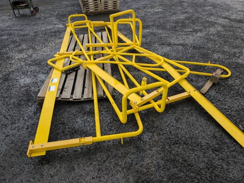 slide-items-2