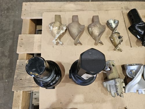 slide-items-2