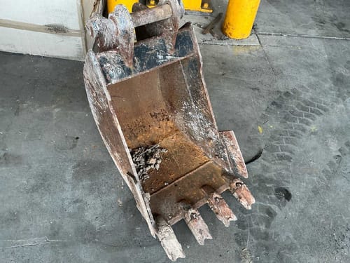 slide-items-0