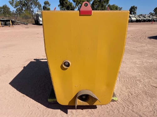 slide-items-3