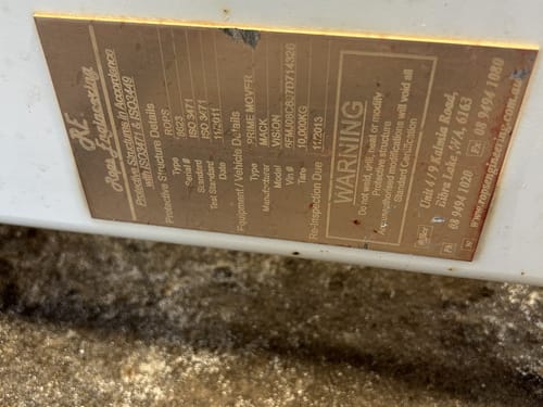 slide-items-1