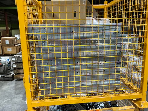 slide-items-2