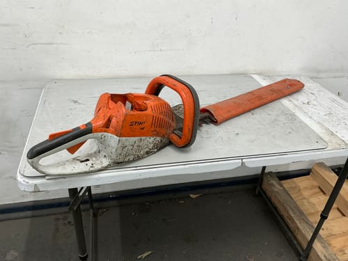 slide-items-3