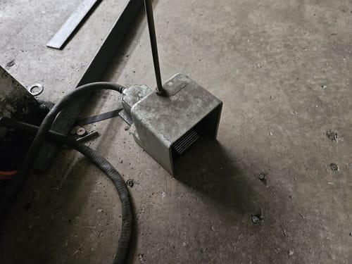 slide-items-3