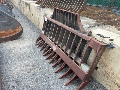 slide-items-1