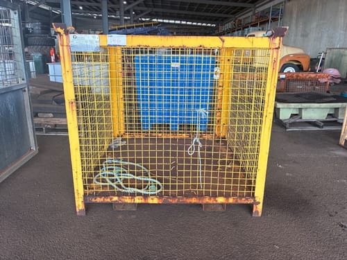 slide-items-1