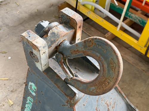 slide-items-4