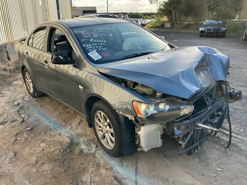 slide-items-0