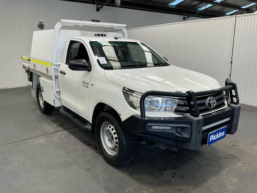 2017 Toyota Hilux - GUN126R SR Cab Chassis Single Cab 2dr Man 6sp 4x4 1205kg 2.8DT