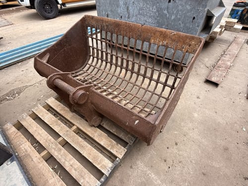 slide-items-2