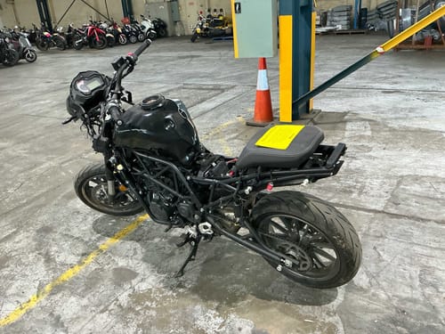 slide-items-4