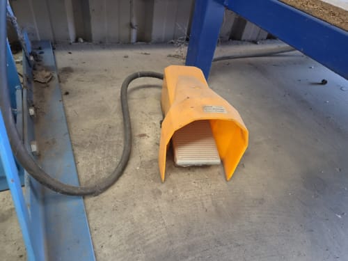 slide-items-3