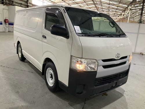 2016 Toyota Hiace - KDH201R Van LWB 4dr Auto 4sp 955kg 3.0DT (Jun)