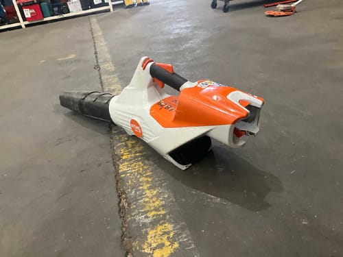 slide-items-0