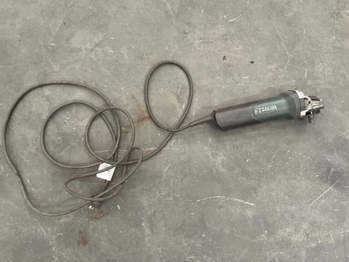 slide-items-0