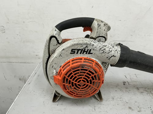 slide-items-3