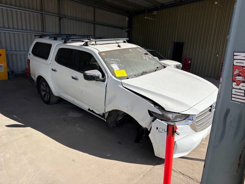 slide-items-0