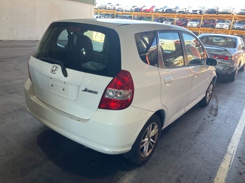 slide-items-3
