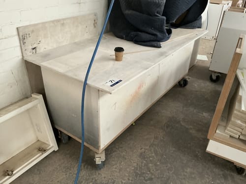 slide-items-1