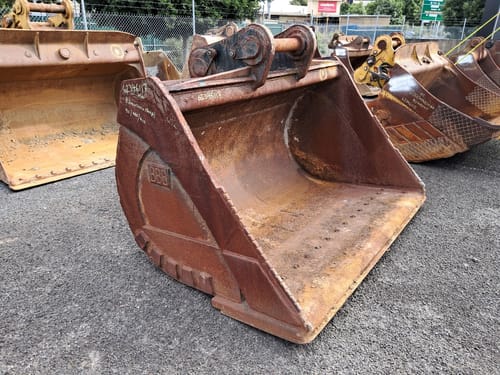 slide-items-0