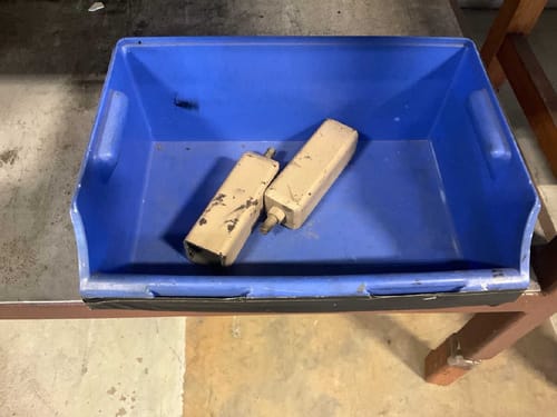 slide-items-3