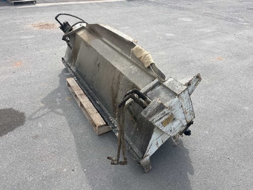 slide-items-3