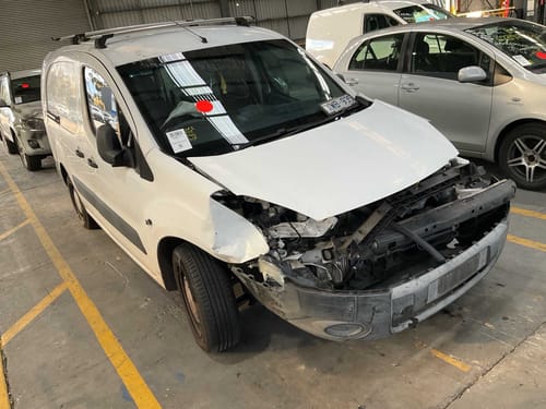 slide-items-0