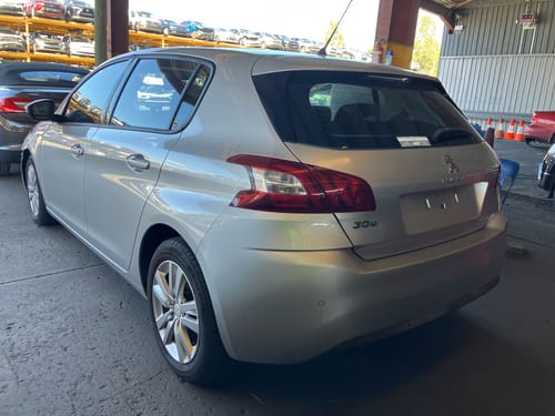 slide-items-4