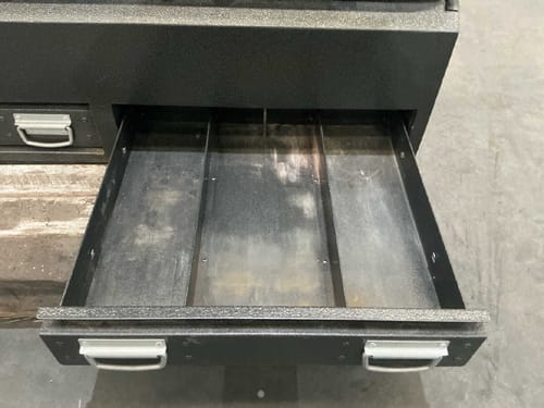 slide-items-4