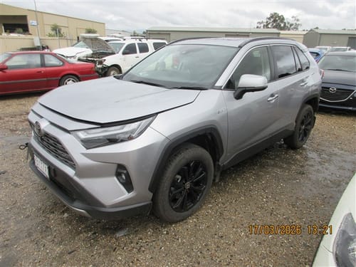 slide-items-3