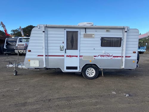 slide-items-3
