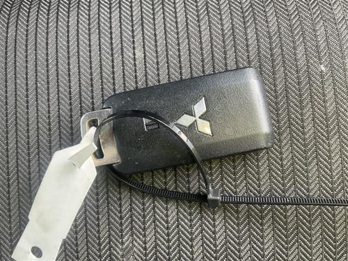 slide-items-3