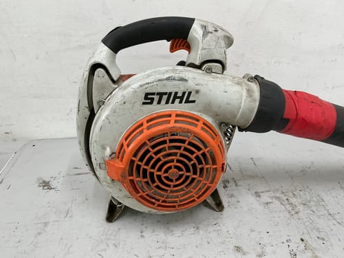 slide-items-3