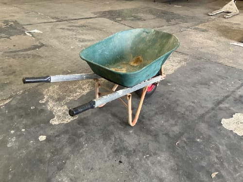 slide-items-0