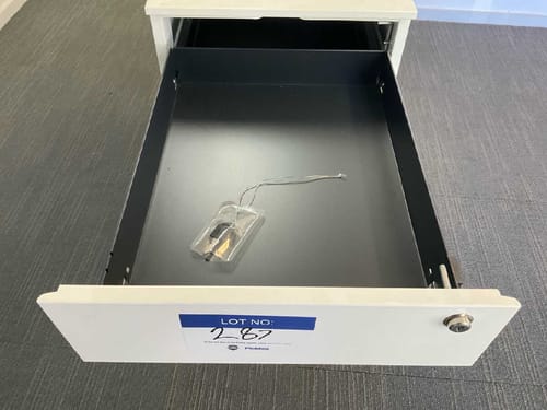 slide-items-1