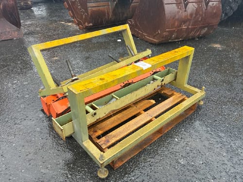 slide-items-0