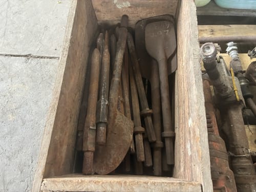slide-items-3