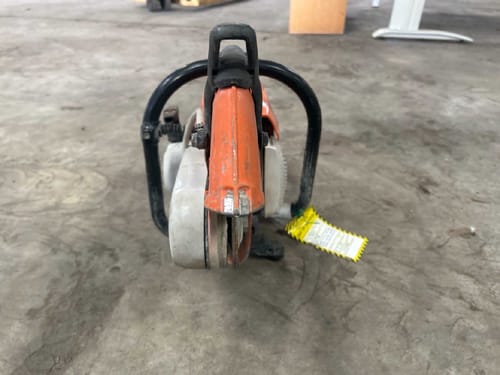 slide-items-3