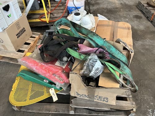 slide-items-3