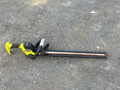slide-items-3