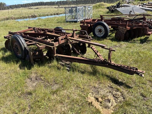 slide-items-0